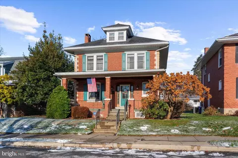 3 Reading Ave, Reading, PA 19607