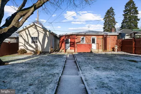 Exterior - 3 Reading Ave, Reading, PA 19607 photo 8 of 12