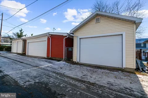 Exterior - 3 Reading Ave, Reading, PA 19607 photo 9 of 12
