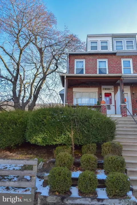 269 271 Linden St, Reading, PA 19604