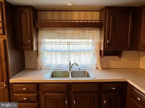 Kitchen - 80 Beckers Grv, Oley, PA 19547 photo 2 of 6
