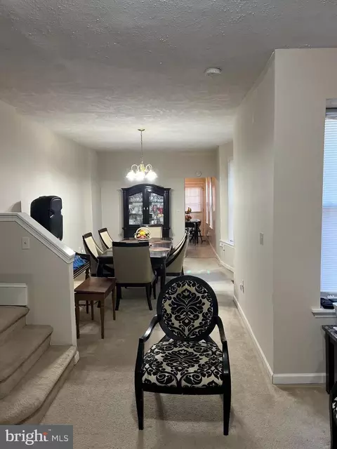 Entry Way - 833 N Front St, Reading, PA 19601 photo 2 of 5