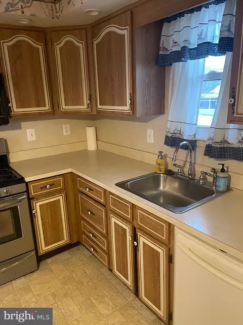 Kitchen - 105 Michele Dr, Reading, PA 19606 photo 1 of 3