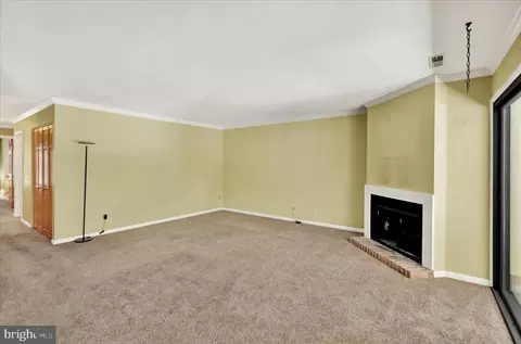 Living - 1 C Olympic Dr, Reading, PA 19607 photo 3 of 5