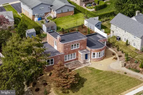 View/Area - 429 Devon Ter, Reading, PA 19607 photo 1 of 7