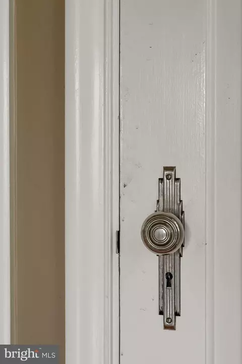 Entry Way - 429 Devon Ter, Reading, PA 19607 photo 6 of 7