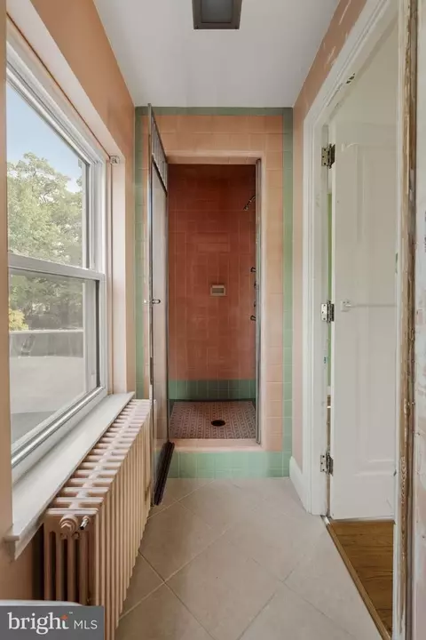 Entry Way - 429 Devon Ter, Reading, PA 19607 photo 7 of 7