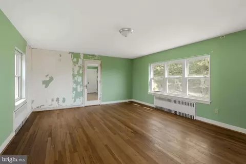Bedroom - 429 Devon Ter, Reading, PA 19607 photo 3 of 4