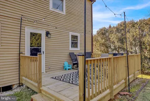 Exterior - 4237 Danor Dr, Reading, PA 19605 photo 5 of 7