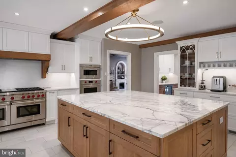 Kitchen - 1504 Old Mill Rd, Reading, PA 19610 photo 2 of 11