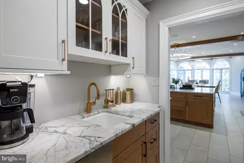 Kitchen - 1504 Old Mill Rd, Reading, PA 19610 photo 7 of 11
