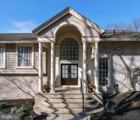 1504 Old Mill Rd, Reading, PA 19610