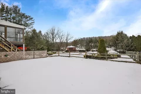 Exterior - 209 New Castle Dr, Reading, PA 19607 photo 7 of 9