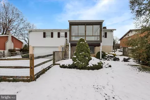 Exterior - 209 New Castle Dr, Reading, PA 19607 photo 6 of 9