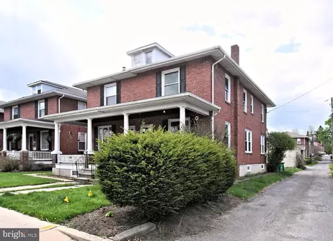 144 W Elm St, Reading, PA 19607