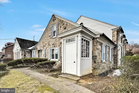 Exterior - 100 Brookline Pz, Reading, PA 19607 photo 7 of 15