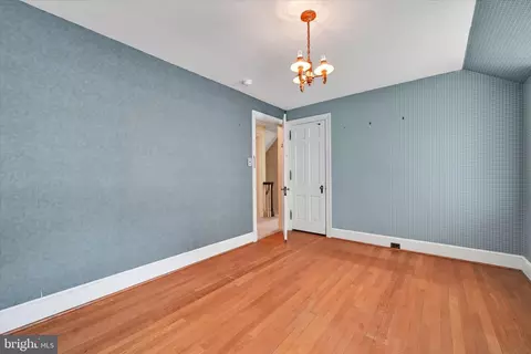 Bedroom - 100 Brookline Pz, Reading, PA 19607 photo 5 of 9