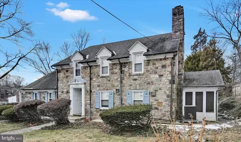 Exterior - 100 Brookline Pz, Reading, PA 19607 photo 3 of 15