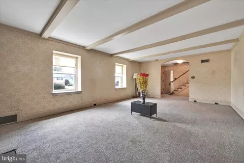 Living - 100 Brookline Pz, Reading, PA 19607 photo 2 of 2
