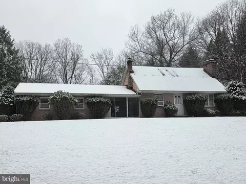 360 Pheasant Rd, Mohnton, PA 19540