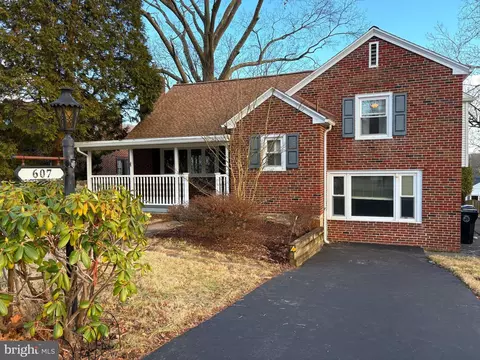 607 N 26th St, Reading, PA 19606