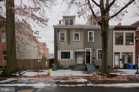 434 S 6th St, Reading, PA 19602