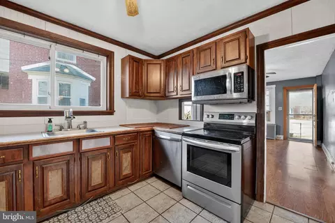 1378 Kenhorst Blvd, Reading, PA 19607 photo 9
