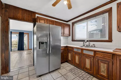 1378 Kenhorst Blvd, Reading, PA 19607 photo 8