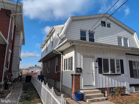 2258 Northmont Blvd, Reading, PA 19605