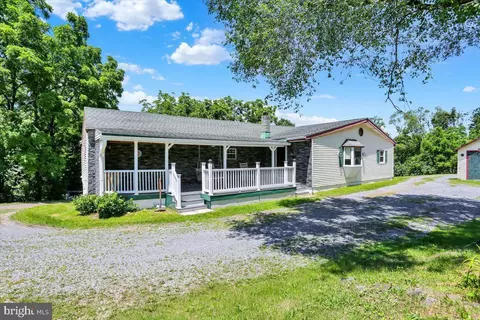 790 River Rd, Mohrsville, PA 19541