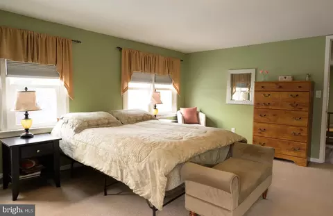 Bedroom - 352 Ashley Dr, Reading, PA 19607 photo 3 of 4
