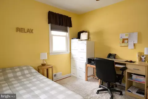 Bedroom - 352 Ashley Dr, Reading, PA 19607 photo 2 of 4