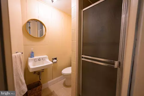 Bath - 352 Ashley Dr, Reading, PA 19607 photo 2 of 2