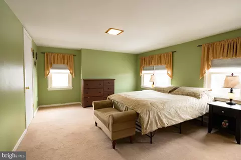 Bedroom - 352 Ashley Dr, Reading, PA 19607 photo 4 of 4