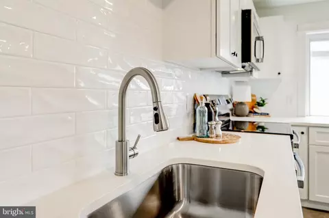 Kitchen - 1023 Commonwealth Blvd, Reading, PA 19607 photo 2 of 2