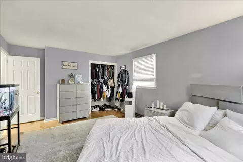 Bedroom - 933 Philadelphia Ave, Reading, PA 19607 photo 2 of 2