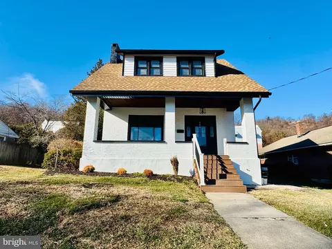 604 Carsonia Ave, Reading, PA 19606