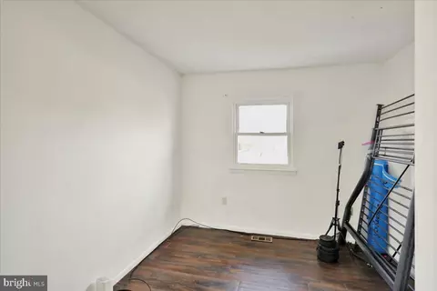 Bedroom - 1118 Fox Run, Reading, PA 19606 photo 3 of 3