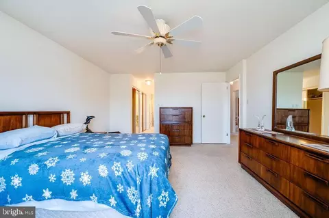 Bedroom - 1375 Pershing Blvd #404, Reading, PA 19607 photo 6 of 7