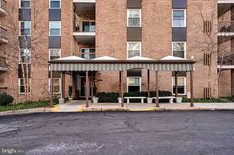 Exterior - 1375 Pershing Blvd #404, Reading, PA 19607 photo 5 of 5