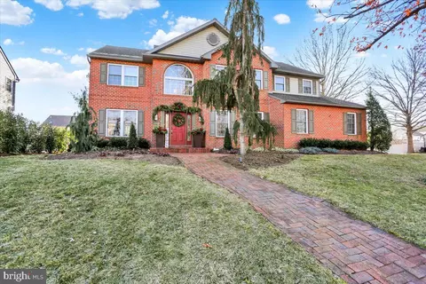 4156 Hill Terrace Dr, Reading, PA 19608