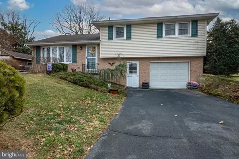 732 Georgia Ave, Reading, PA 19605