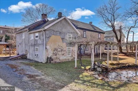 Exterior - 2 Water St, Oley, PA 19547 photo 9 of 9