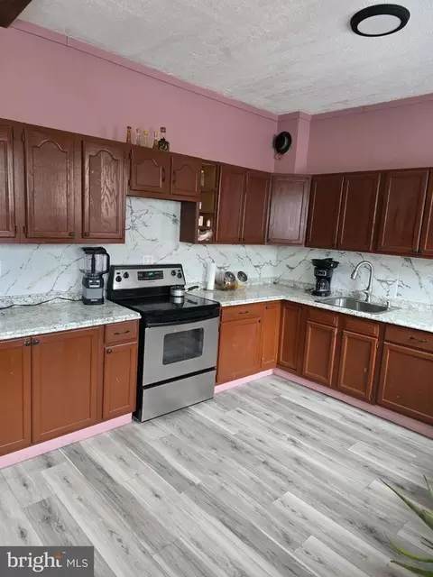 Kitchen - 1237 Cotton St, Reading, PA 19602 photo 1 of 1