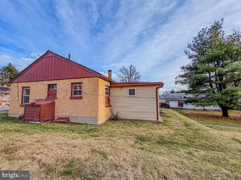 Other - 1424 Wayne St, Reading, PA 19601 photo 7 of 10