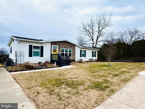 507 W 8th St, Birdsboro, PA 19508