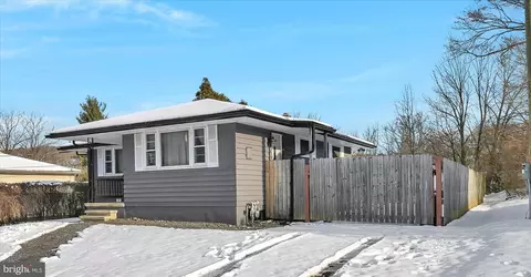 1837 Old Spring Valley Rd, Reading, PA 19604