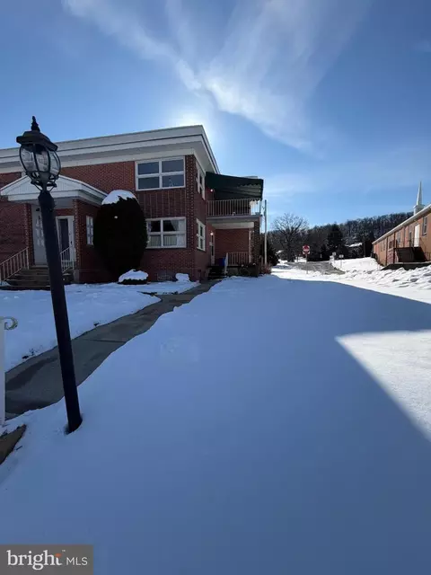 118 Gretchen Dr, Reading, PA 19607