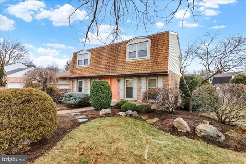 Exterior - 15 Courtleigh Pl, Reading, PA 19606 photo 5 of 5