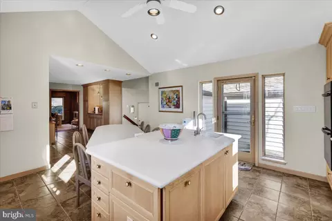 Kitchen - 15 Courtleigh Pl, Reading, PA 19606 photo 4 of 4